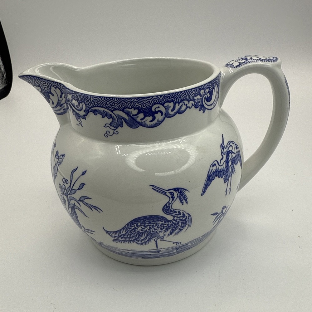 The Spode Blue Room Collection25oz 4.5" Pitcher Persian Bird  Blue White England